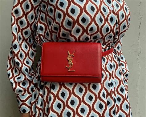 Yves Saint Laurent rood Clutch tassen 